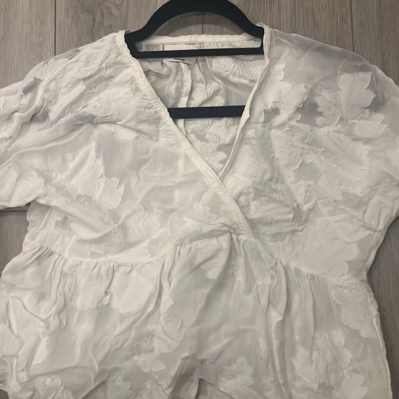 Aritzia Wilfred Peplum Top - Picture 2 of 9